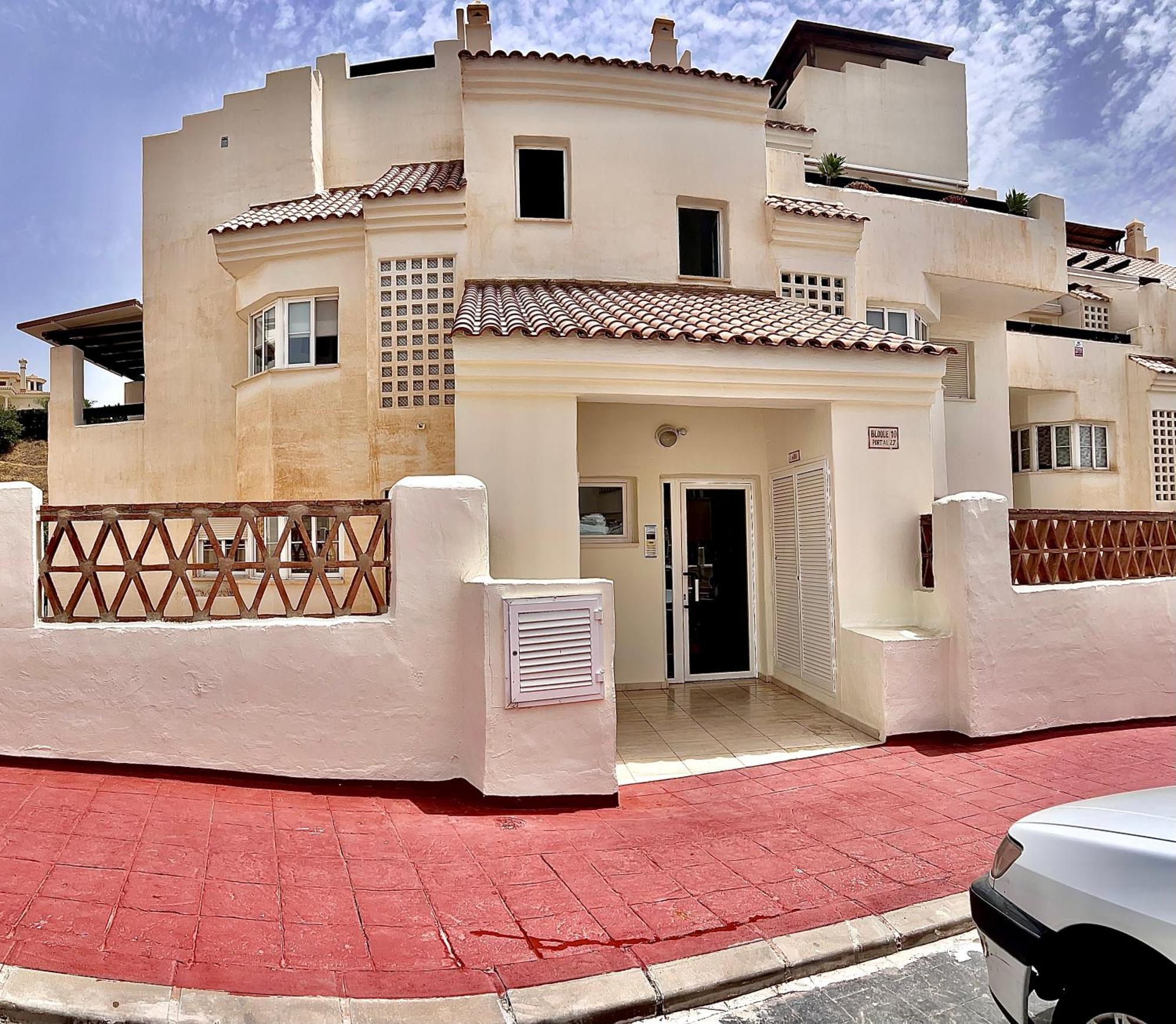 Beautiful Apartment With Pools, Playground And Paddle Tennis - Family Friendly And Near Vithas Hospital - Free Parking In Garage Benalmádena Exterior foto