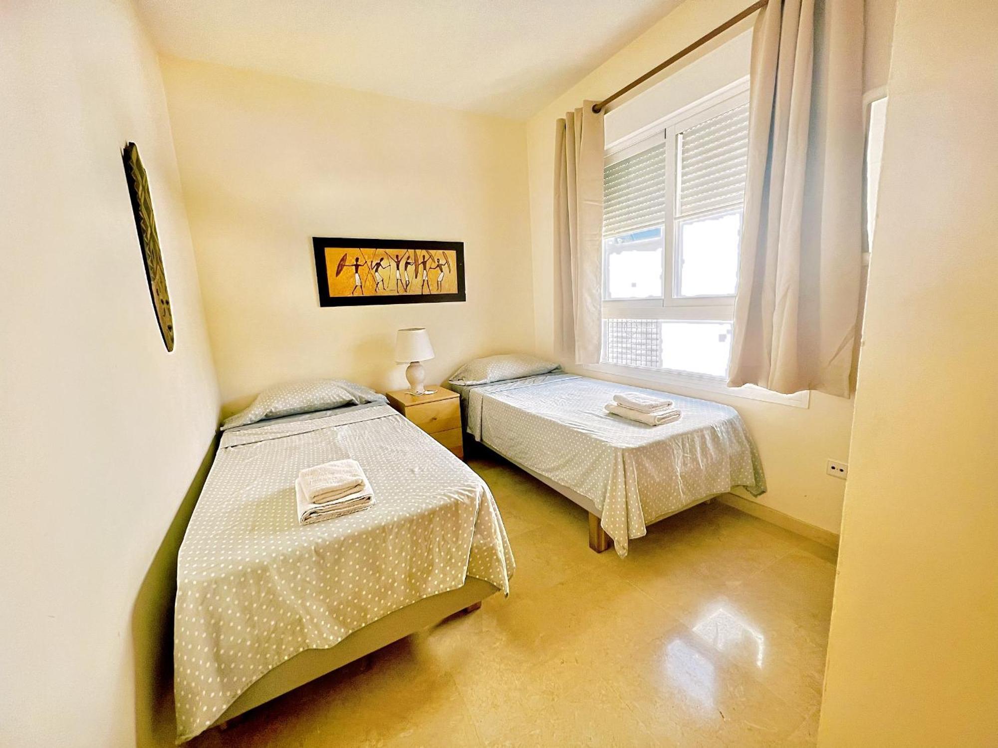 Beautiful Apartment With Pools, Playground And Paddle Tennis - Family Friendly And Near Vithas Hospital - Free Parking In Garage Benalmádena Exterior foto
