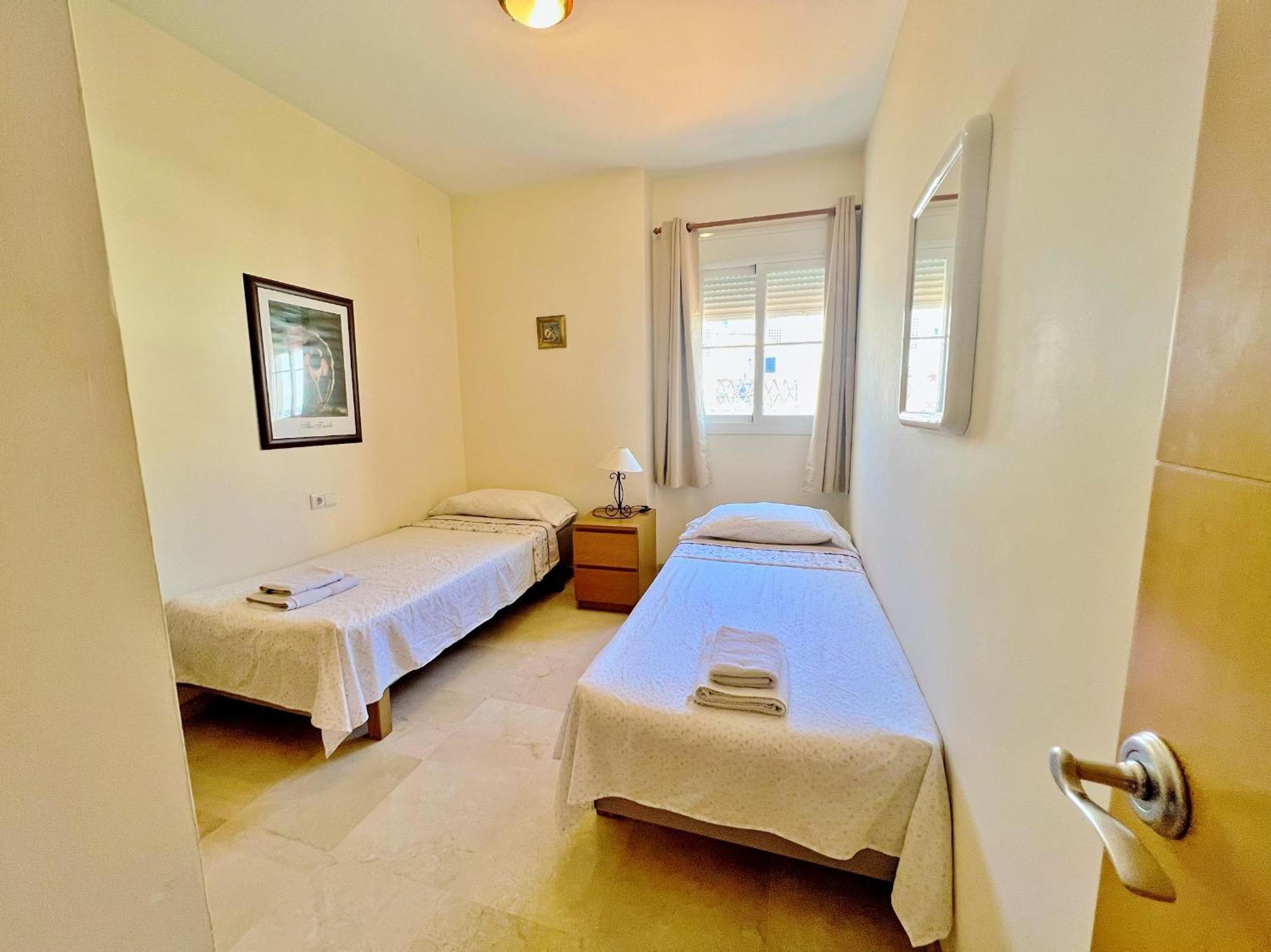 Beautiful Apartment With Pools, Playground And Paddle Tennis - Family Friendly And Near Vithas Hospital - Free Parking In Garage Benalmádena Exterior foto